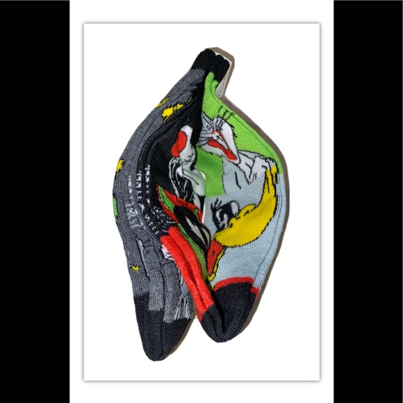 Bugs Daffy Marvin Sylvester Crew Socks 2Pair Men 6-12  Black Looney Tunes WB NEW - Picture 6 of 12
